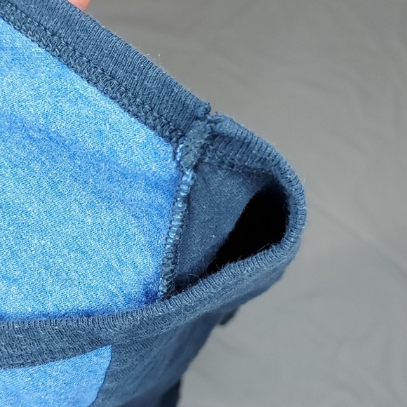 DC Wonder woman shirt - Picture 4 of 4